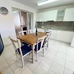 Apartment Big First Floor Near Arena And Centre *