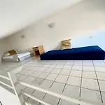 Big First Floor Near Arena And Centre Appartement Pula
