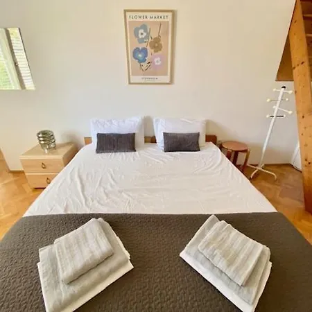 Apartment Big First Floor Near Arena And Centre Pula