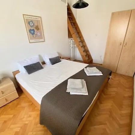 Appartement Big First Floor Near Arena And Centre