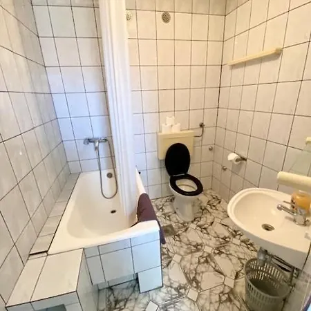 Big First Floor Near Arena And Centre Pula